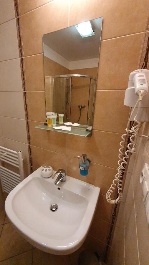 Apartman Aquapark - Hotel Bešeňová מראה חיצוני תמונה